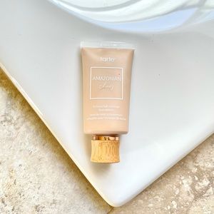 Tarte Amazonian Clay Foundation